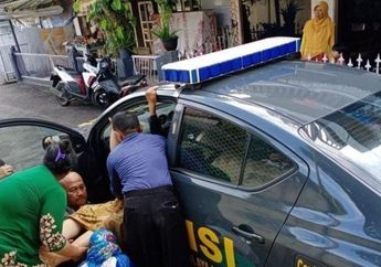 Tak Tahan Saat Akan Dibawa ke Puskesmas, Seorang Ibu Muda Lahirkan Putra Pertamanya di Mobil Patroli Polisi