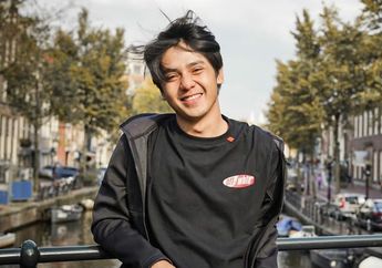 Mengaku Bosan Jalani Isolasi Mandiri, Arbani Yasiz Belanja ke Supermarket Pakai Sarung Tangan