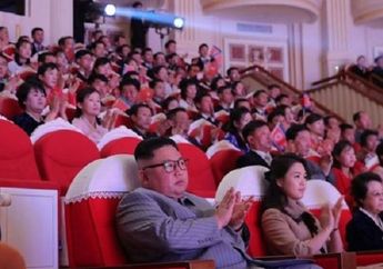 Pasca Suaminya Dieksekusi Mati, Bibi Kim Jong Un Kembali Muncul di Publik Setelah 6 Tahun 'Menghilang', Bahkan Duduk Sejajar dengan Orang yang Bunuh Suaminya