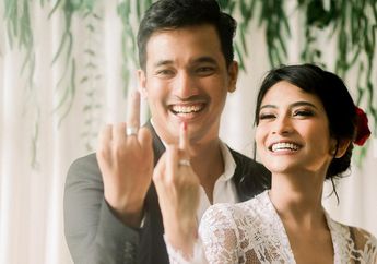 Lagi Hamil Tua, Vanessa Angel Ditetapkan Jadi Tersangka Kasus Narkoba, Cuma Bisa Pasrah Sambil Elus Perut Buncitnya Saat Digiring Polisi