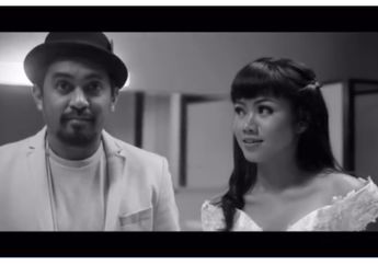 4 Lagu Kolaborasi Glenn Fredly dengan Penyanyi Cewek Indonesia. Epic!