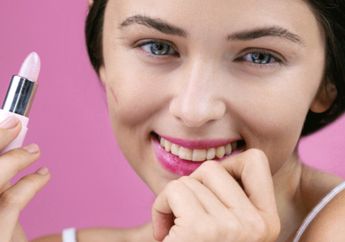 3 Rekomendasi Produk Tinted Lip Balm yang Membuat Bibir Kusam dan Kering Tampak Lebih Merona