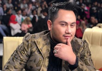 Mantan Istrinya Sudah Nikahi Brondong, Nassar Akhirnya Kembali Rasakan Jatuh Cinta Usai Bercerai dengan Muzdalifah, Jatuhkan Pilihannya Pada Biduan Satu Ini: Ia Cantik Luar Dalam!