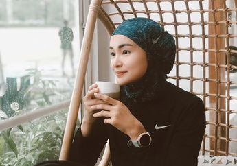 Bukan sebagai Ajang Bermalas-malasan saat Pandemi, Soraya Larasati Bangkitkan Semangat : Di Rumah Aja Bukan Berarti Tidak Bisa Tampil Menarik!