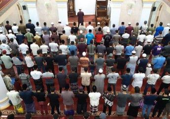 Biasa Ditunaikan di Masjid atau lapangan, Sholat Idul Fitri Ternyata Juga Bisa Dilaksanakan di Rumah, Berikut Tata Caranya