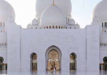 Karena Pandemi Corona, Umat Muslim Inggris Nikmati Masjid Digital  Selama Ramadhan 2020