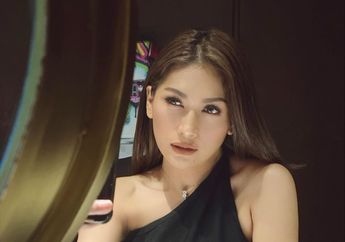 Belum Lama Pamer Foto Pernikahan dengan Hyun Bin, Kini Tata Janeeta Telah Melahirkan Anak Pertamanya dengan sang Aktor Tampan Asal Korea!