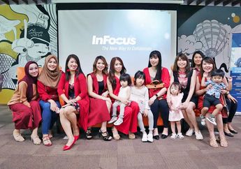 Komunitas Momsfluencer, Ajak Ibu-Ibu Aktif Sebarkan Edukasi Positif Lewat Media Sosial