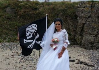 Cinta Tak Kasat Mata, Ibu 5 Anak Ini Nekat Menikah dengan Hantu Bajak Laut yang Mati 300 Tahun Lalu, Pernikahan Digelar Mewah di Atas Kapal Sambil Berlayar ke Perairan Internasional