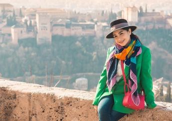 Nagita Slavina Bikin Netizen Melongo karena Harga Jins yang Dikenakannya, Netizen: Gusti, Apakah ini yang Dinamakan Celana Berkain Emas?