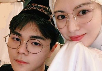 Ramadhan 2020 Jadi yang Pertama Bagi Sang Adik, Ayana Moon Bagikan Momen Ibadah Bersama di Bulan Suci Super Spesial bersama Aydin