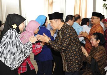 Idul Fitri 2020: Silaturahmi di Hari Raya Rupanya Sudah Ada Sejak Zaman Rasululah dan Bisa Hapuskan Dosa Kita Juga Loh!