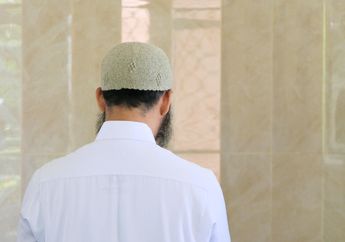 Arti Mimpi Jadi Imam Salat Bisa Jadi Pertanda Kamu akan Mendapatkan Tanggung Jawab Bersar Ini, Ada Apa Gerangan?