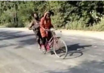 Ayahnya Sekarat, Gadis Remaja Ini Nekat Gendong Gunakan Sepeda Sejauh 1.200 Km Untuk Berobat
