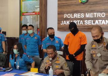 Terciduk Sembunyikan Ganja di Dalam Guci di Atas Lemari, Beginilah Kondisi Rumah Dwi Sasono yang Dipenuhi Furniture dari Barang Bekas: Salah Satunya Benda Unik Ini