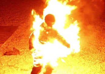 Siram Bensin dan Sulut Api ke Arah Anaknya yang Bandel, Gertak Sambal Seorang Ayah di Temanggung Berubah Jadi Mimpi Buruk Usai si Jago Merah Melahap Sekujur Tubuh Buah Hatinya hingga Tewas!