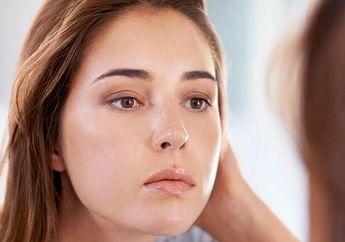 Jangan Dipakai Lagi! Stop Pemakaian 5 Skincare Ini agar Kulit Kita Nggak Rusak, Salah Satunya Hindari Kertas Minyak