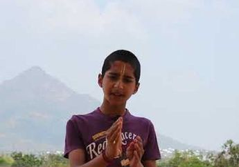 Namanya Melambung Tinggi Saat Berhasil Prediksi Terjadinya Wabah Virus Corona Sejak 8 Bulan Lalu, Paranormal Termuda ini Terang-terangan Ungkap Akan Adanya Perang Nuklir Sebentar Lagi