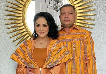 Capek Hati Dihujat Netijen Seantero Indonesia, KD Akhirnya Bongkar Fakta Hubungannya dengan Aurel dan Azriel Hermansyah : Seperti Ada Tembok!