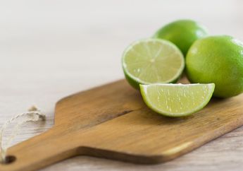 Sebelum Tidur Sempatkan Minum Campuran Air Jeruk Nipis dan Jahe, Jangan Kaget dengan Khasiatnya yang Bisa Langsung Terasa pada Tubuh!