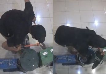 Gesitnya Tangan Maling Kotak Amal Terekam CCTV, Kurang dari 2 Menit Semua Uang Ludes Ia Gasak!
