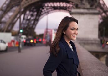 Nampak Murah bak Mainan Anak-anak di Pasar, Shandy Aulia Pakai Gantungan Kunci Seharga Motor Baru!