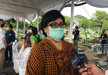 Ziarah Ke Makam PK Ojong, Anak Bungsu Kenang Kelembutan Hati Sang Pendiri Kompas: Dari Memberikan Jam Tangan Hingga Bubur Kacang Hijau Kepada Karyawan