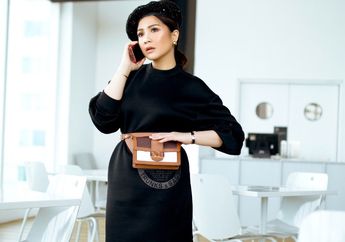 Tetap Cantik Tampil Pakai Jas Resmi tapi Pakai Sandal Jepit, Nagita Slavina Bikin Potterheads Serangan Jantung Netizen: Mau Pamer Malu sama Sandal Jepitnya Gigi!