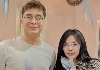 Masih Berhubungan Walau Sudah Putus, Elvia Cerolline Menjauh Usai Billy Syahputra Lengket dengan Amanda Manopo