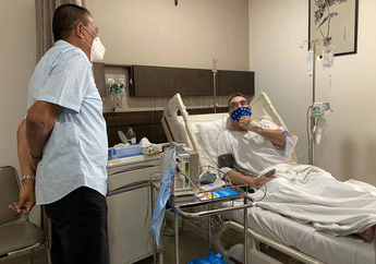 Seminggu Usai Operasi Jantung, Begini Kabar Pemulihan Pelatih Persib Robert Alberts