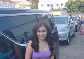 Mendalami Masa Lalu di Lagu Baru, Ayu Ting Ting Mengelak saat Disinggung soal Pengalaman Pribadi