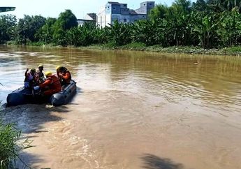 Saksikan Suaminya Diterkam Buaya dengan Mata Telanjang, Istri dan Anak Teriak Histeris Meminta Pertolongan Warga Sekitar!