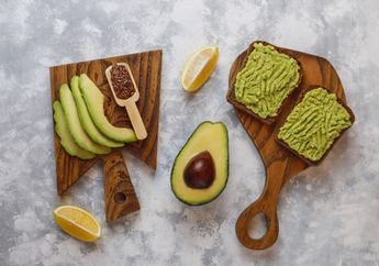 Mencerahkan serta Melembabkan Wajah dengan Masker Lemon dan Alpukat