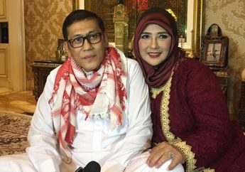 Dulu Miliki Pamor Mentereng hingga Jadi Artis dengan Bayaran Termahal, Lawan Main Rhoma Irama dalam Film Gitar Tua Kini Nasibnya Berubah 180 Derajat Sampai Rela Banting Setir Jadi Penjual Martabak Demi Sesuap Nasi