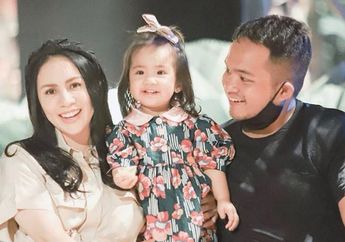 Rumah Gedongannya di Malang Dituding Milik Mertua, Momo Geisha Skakmat Omongan Netizen: Harus Mandiri, Orang Sumatera Gengsinya Harus Kuat!