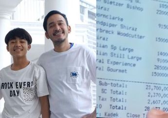 Seakan Belum Terbiasa Hidup Mewah Usai Kecipratan Harta Ruben Onsu yang Bejibun, Betrand Peto Syok Lihat Ayahnya Harus Bayar Rp 28 Juta Cuma Buat Cicipi Kepiting, Onyo: Gila Banget!