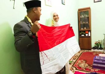 Uniknya Pernikahan Pasangan Ini, Gunakan Bendera Merah Putih sebagai Mas Kawin, Pernikahan sempat Tertunda Gara-gara Pandemi