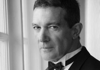 Tepat di Hari Ulang Tahun ke-60, Aktor Kawakan Antonio Banderas Umumkan Positif Terinfeksi Covid-19