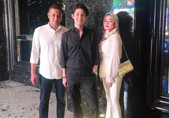 Ayahnya Nikahi Gadis Muda Terpaut Usia 18 Tahun, Lihat Potret Keakraban Teuku Rassya dan Ibu Tiri yang Lebih Mirip Kakak