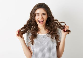 4 Tips Memanjangkan Rambut Secara Cepat & Alami Menurut Pakar, Dijamin Ampuh!
