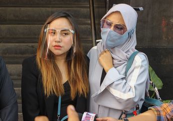 Dihujat Netizen Gegara Pamer Foto Pakai Bikini, Salmafina Malah Kasih Edukasi