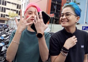 Pakai Cincin di Jari Manis, Dara The Virgin Jawab Kabar Menikah di Bali