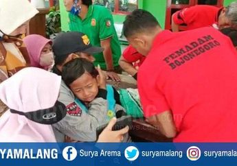 15 Jam Menahan Rasa Sakit Akibat Jarinya Terjepit di dalam Grendel Kunci Gembok, Bocah Berusia 7 Tahun Ini Diselamatkan Secara Dramatis!