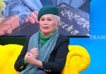 Tolak Dipoligami Ray Sahetapy Sampai Gugat Cerai, Dewi Yull Mesra Menikah Lagi dengan Pria yang Punya Profesi Mentereng