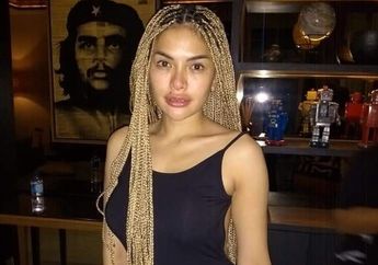 Pamer Foto Tanpa Busana Sembari Pasang Wajah Sendu, Nikita Mirzani Tuliskan Kata-Kata Bijak: Jangan Mengubah Dirimu Hanya karena Ingin Dicinta