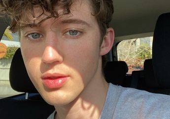 7 Bulan Terpisah dari Anjing Kesayangan karena Pandemi Covid-19, Troye Sivan Akhirnya Bertemu Lagi dengan Nash