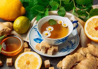 Manfaatnya Banyak, Inilah 8 Keuntungan yang Kamu Dapat Bila Rutin Minum Air Rebusan Gula Merah dan Jahe Setiap Hari