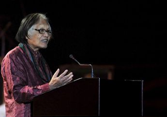 Jakob Oetama Dianugerahi Tokoh Pers Indonesia pada Anugerah Dewan Pers 2025