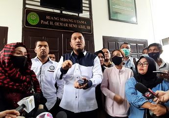 Ketua RT dan Istri Hanya Pasrah Tandatangani BAP yang diduga Sudah Dibuat Kepolisian dan Angel Lelga, Kuasa Hukum Vicky Prasetyo: Rangkaian Rekayasa yang Sangat Luar Biasa!