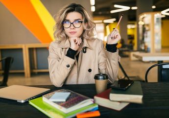 Belum Banyak yang Tahu, Jenis Makanan Ini Dapat Membantu Kalian untuk Menjaga Otak Agar Tetap Sehat dan Aktif loh!